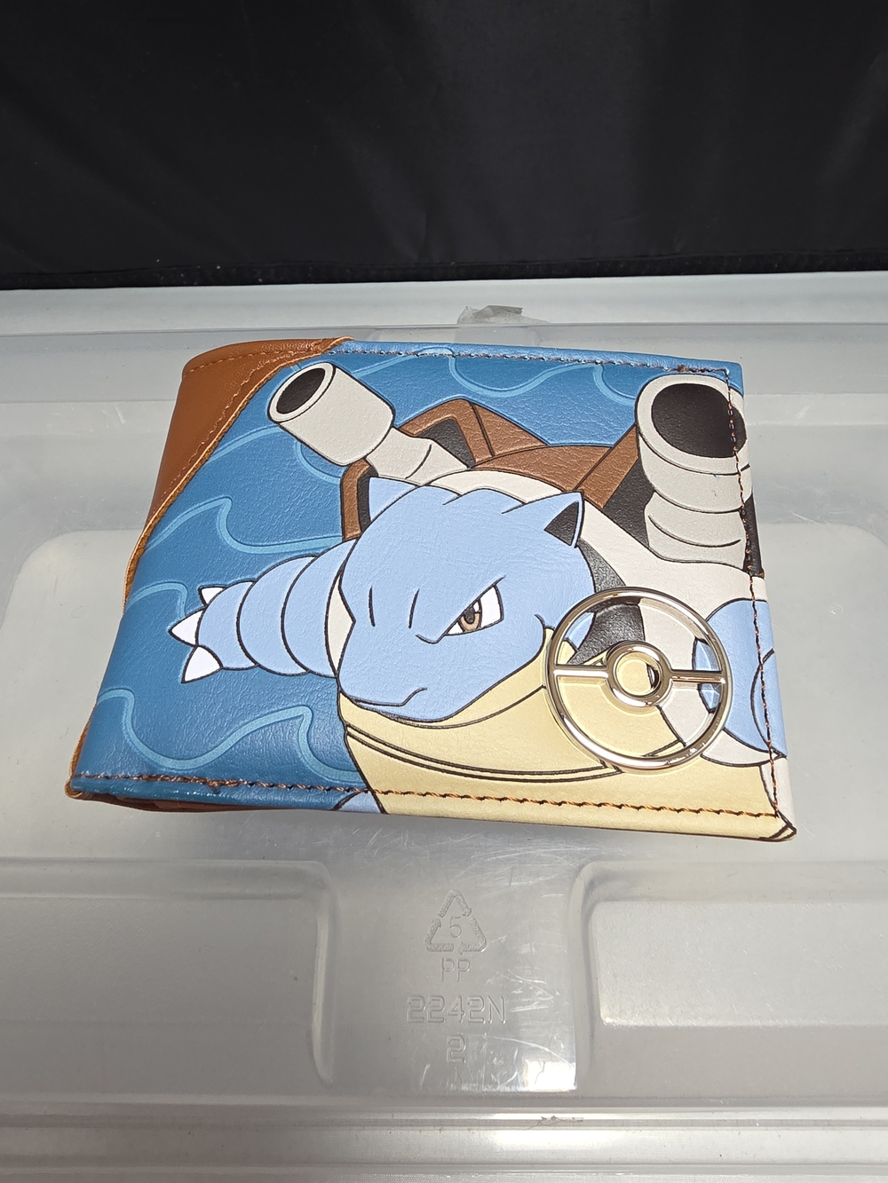 Pokemon Blastoise #0009 Bifold Wallet Metal Pokeball 4 Card Slots New